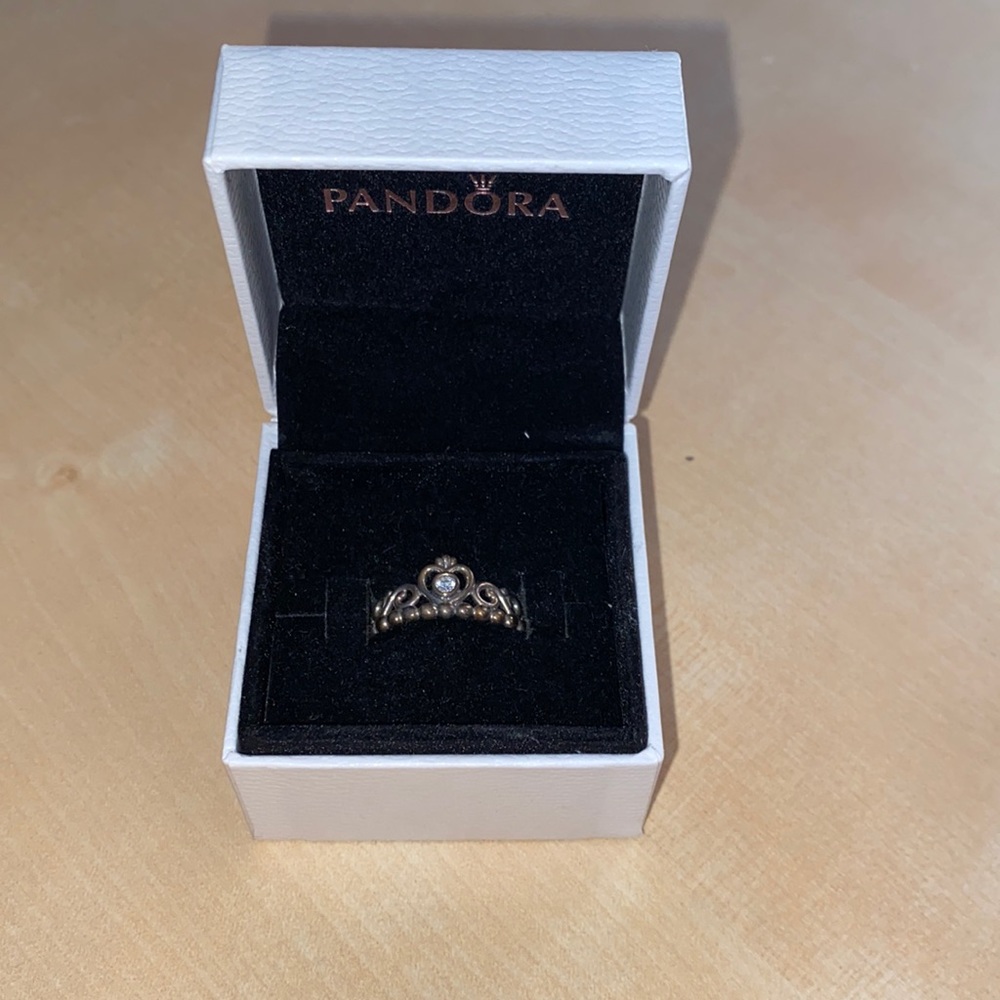 Pandora Princess Tiara Crown Ring
